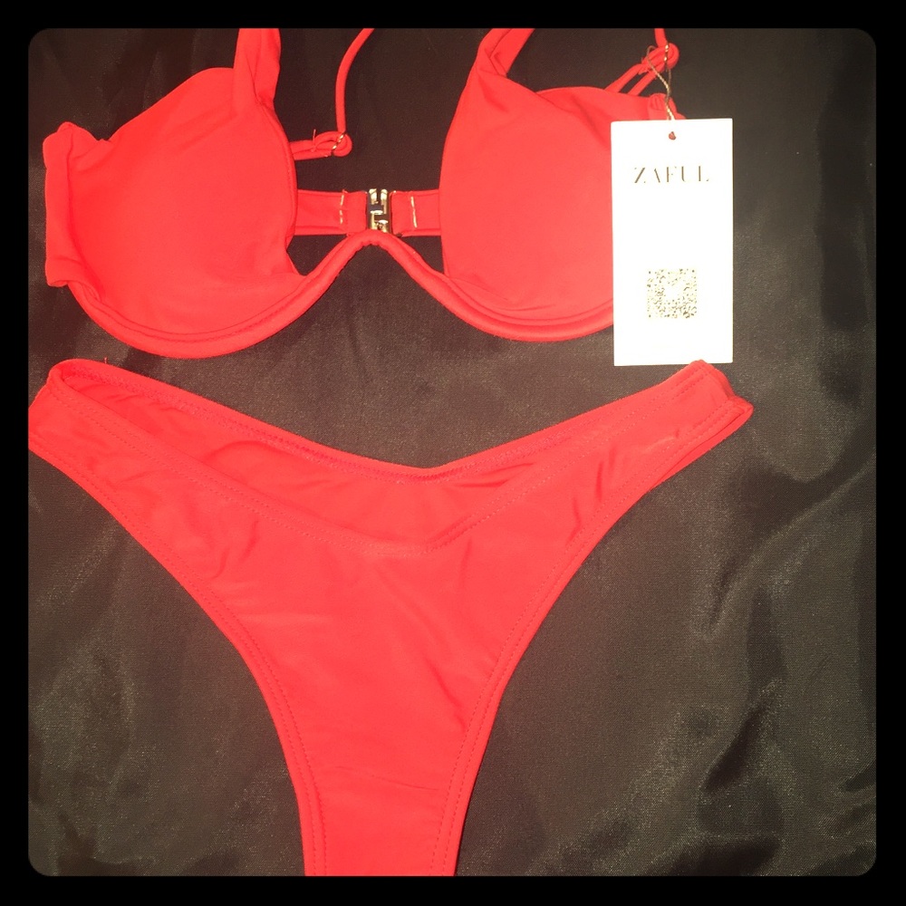 ZAFUL Red hot swimsuit